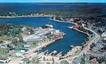 A Mermaid'S Secret Guesthouse & Cottages Tobermory Exterior photo